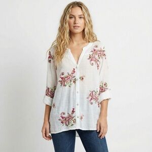 Fig & Flower Anthropologie White Paisley Embroidered Tunic Top M Boho Coastal